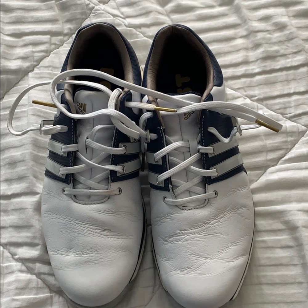 Adidas Tour360 XT-SL golf shoes